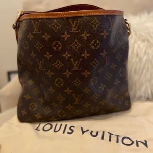 Authentic Louis Vuitton Delightful handbag